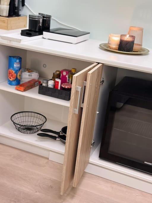 Wellness Studio Tiel Met Sauna En Jacuzzi Exterior foto